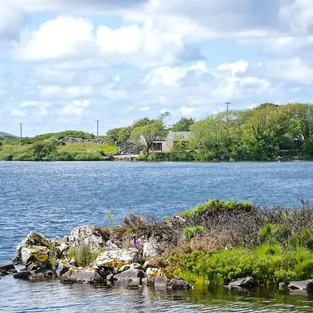 بيت للعطل Holiday Am Lough Beaghcauneen Eir02114 F
