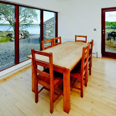 Holiday Am Lough Beaghcauneen Eir02114 F بيت للعطل كليفدين