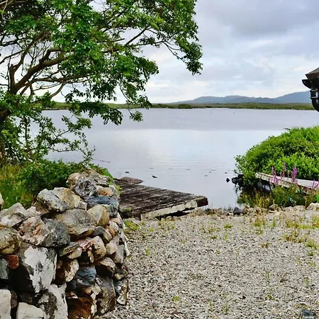Holiday Am Lough Beaghcauneen Eir02114 F بيت للعطل كليفدين