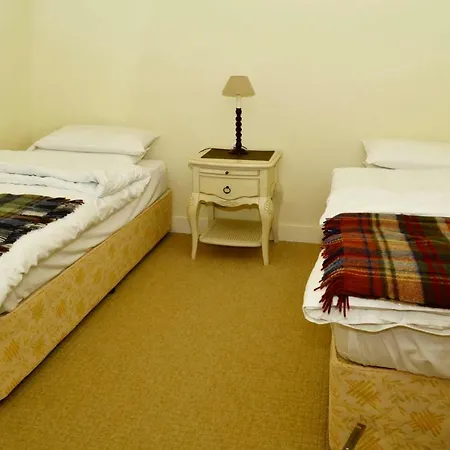 بيت للعطل Holiday Am Lough Beaghcauneen Eir02114 F *